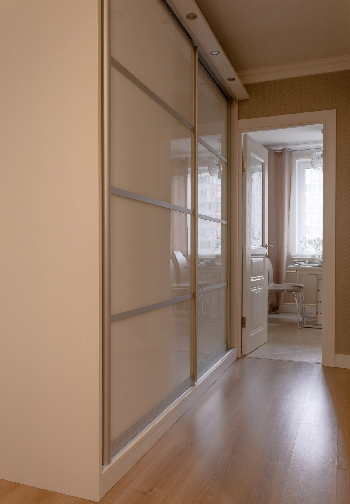 Апартаменты с парковкой "Серебряный остров"