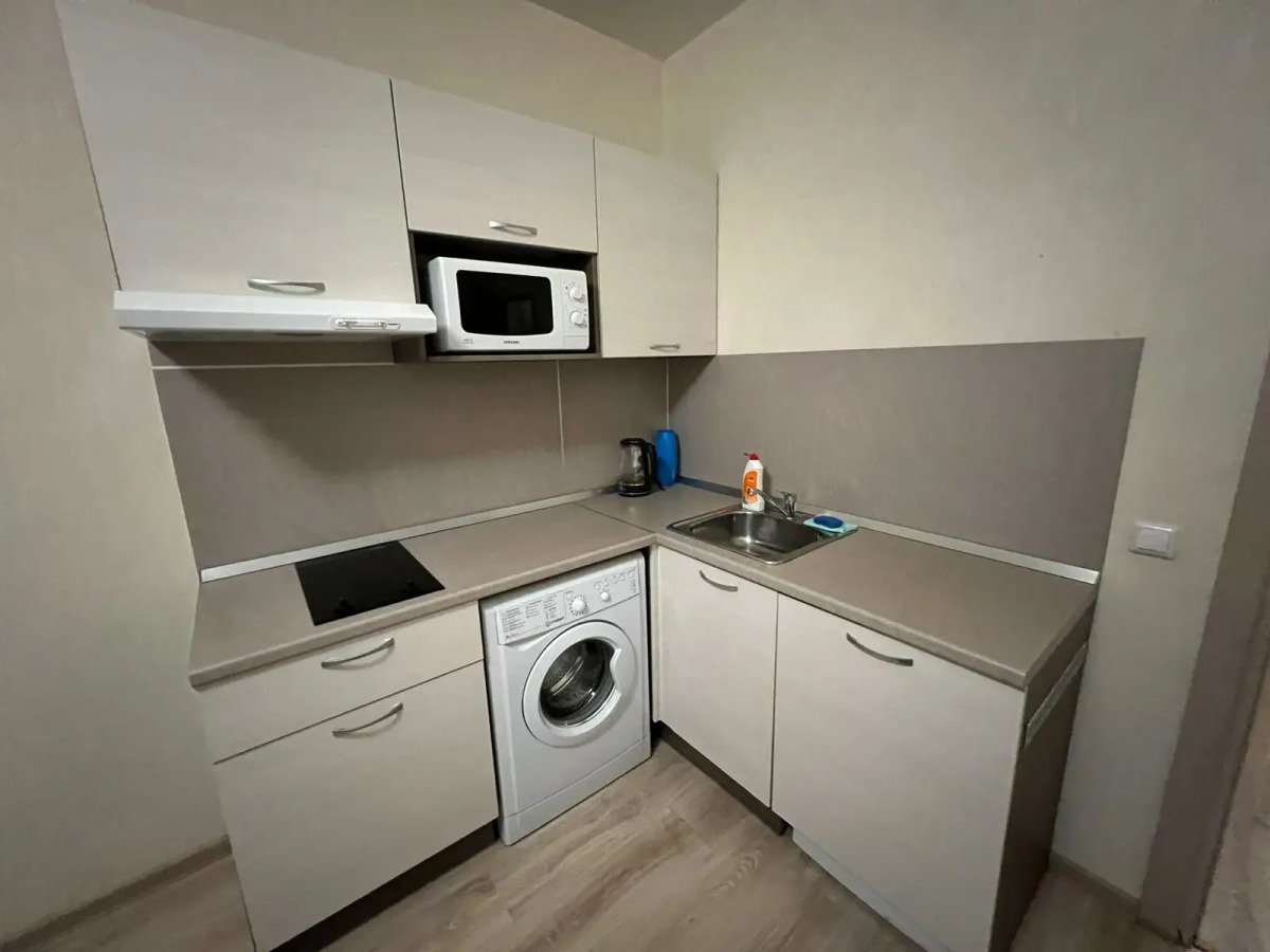 Меблированные комнаты Ава Салют SyncotelHome