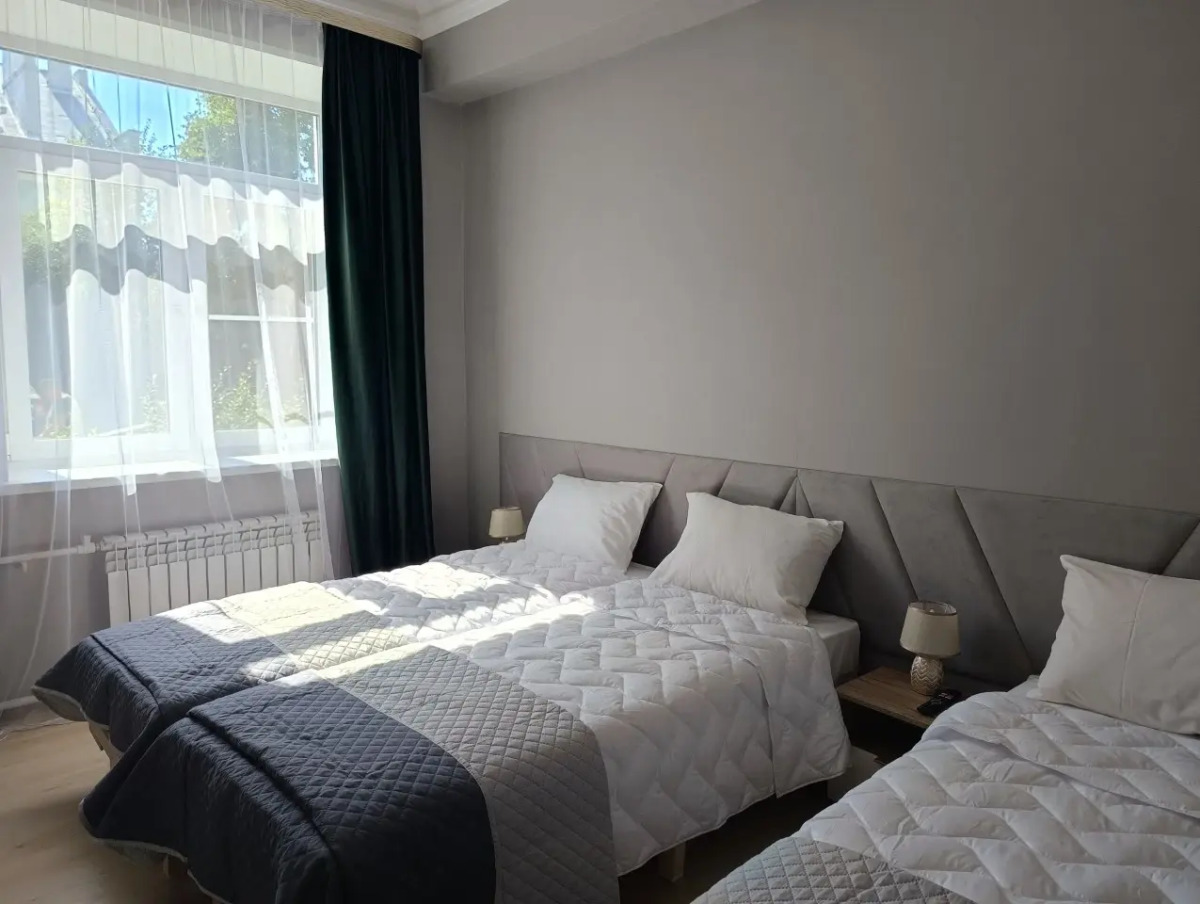 Квартира двухкомнатная в самом центре города