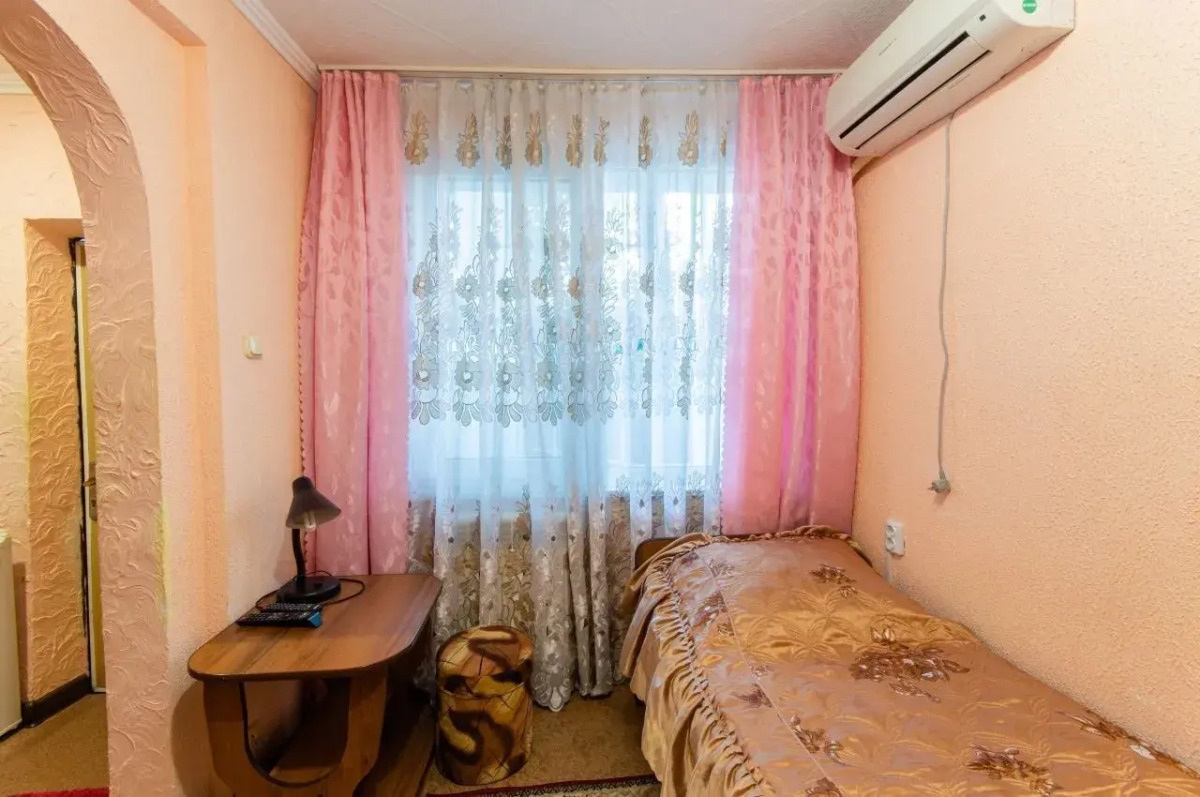 Меблированные комнаты в гостевом доме Кристина