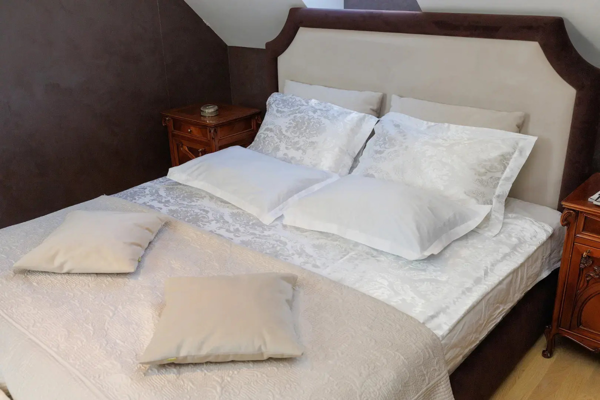 Квартира 2 уровня на Аптечной