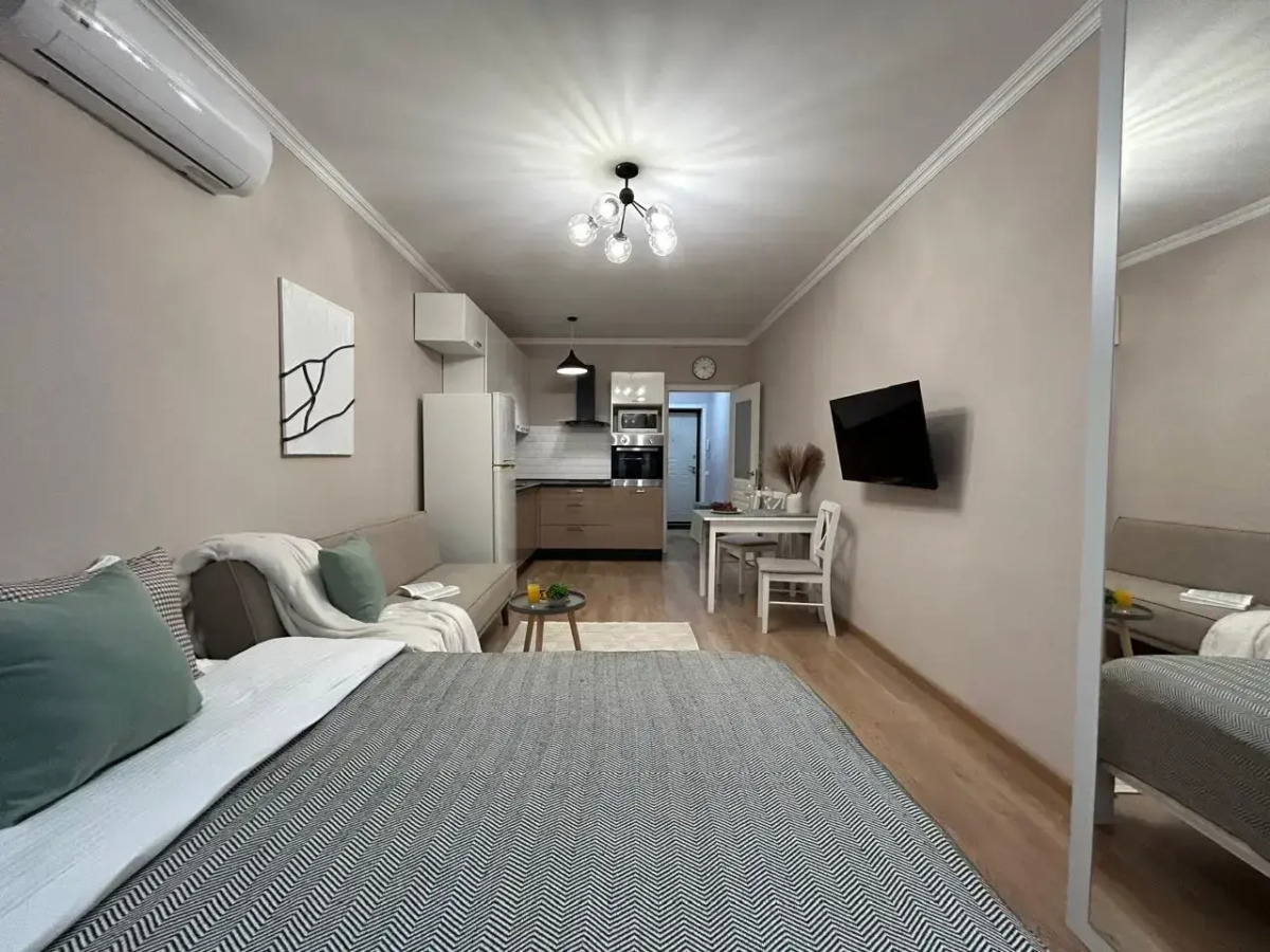 Апартаменты Нежная и уютная студия Кашемир в сердце города