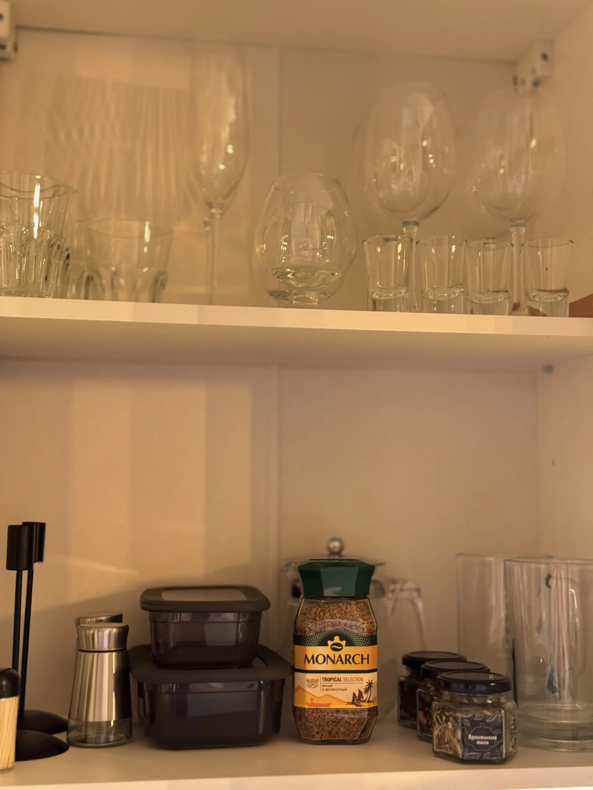 Квартира Уютная квартира 17 микрорайон дом.9, Нефтеюганск