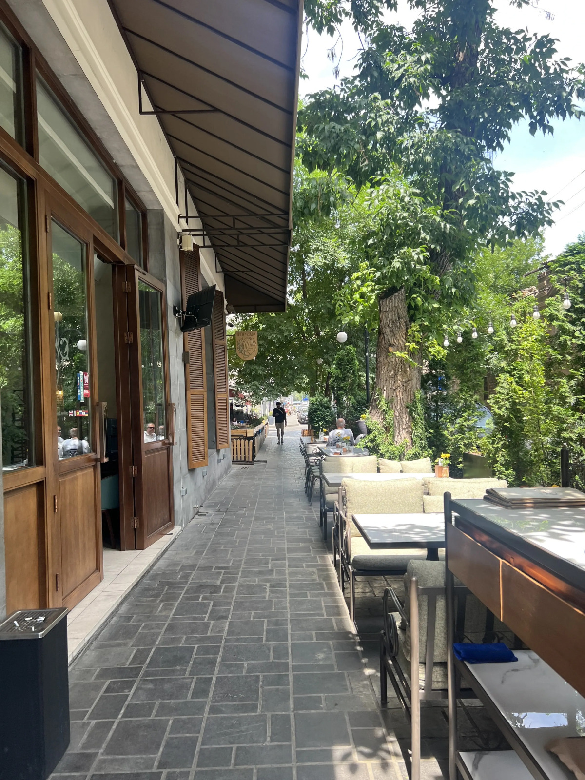 Апартаменты улучшенные в центре города от Sweet Home