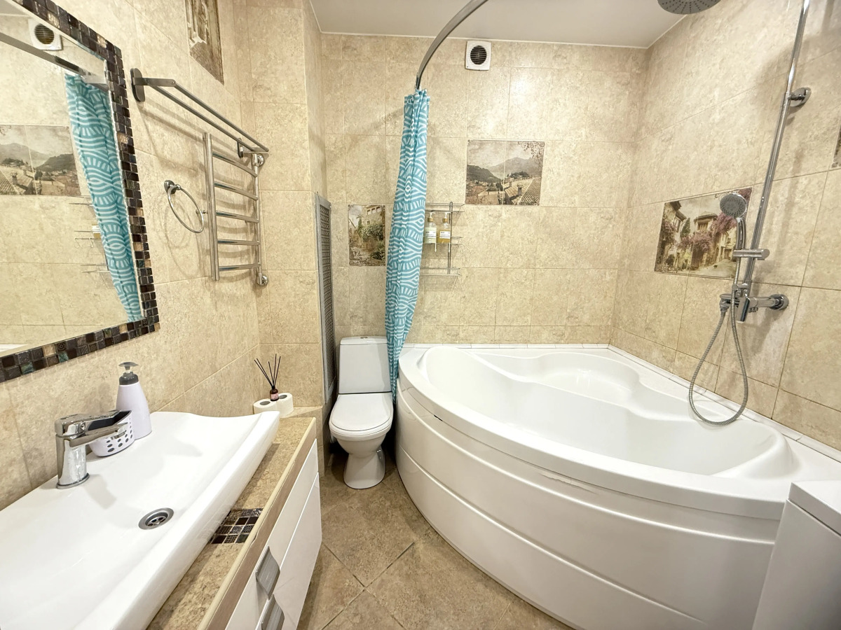 Элитные в центре города для большой компании