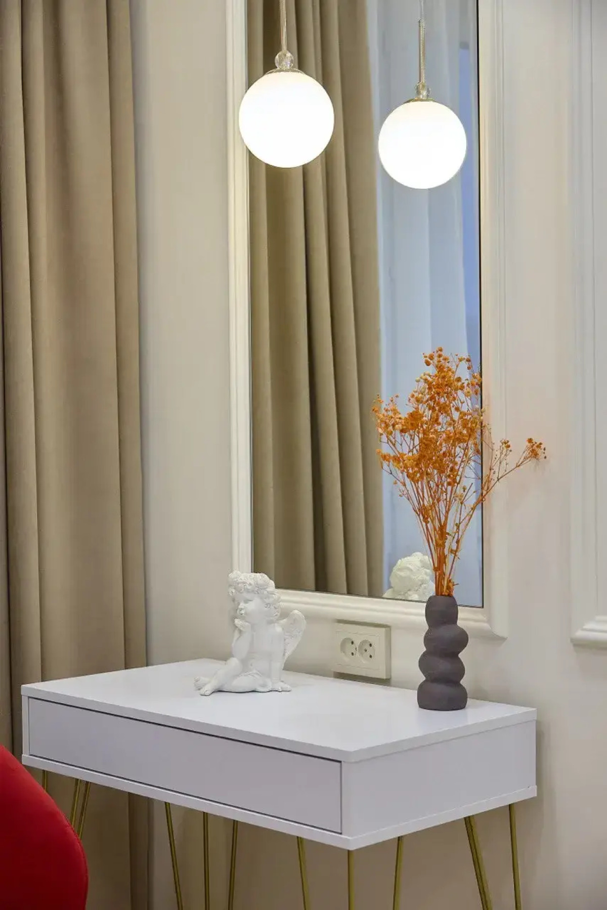 Апартаменты в центре с красивым видом из окна Рядом Метро и Кремль