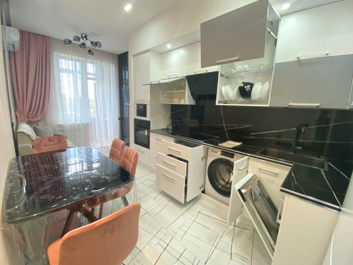 Апартаменты Бизнес-Класса На Пушкина 54\1 с панорамой и красивым видом на город