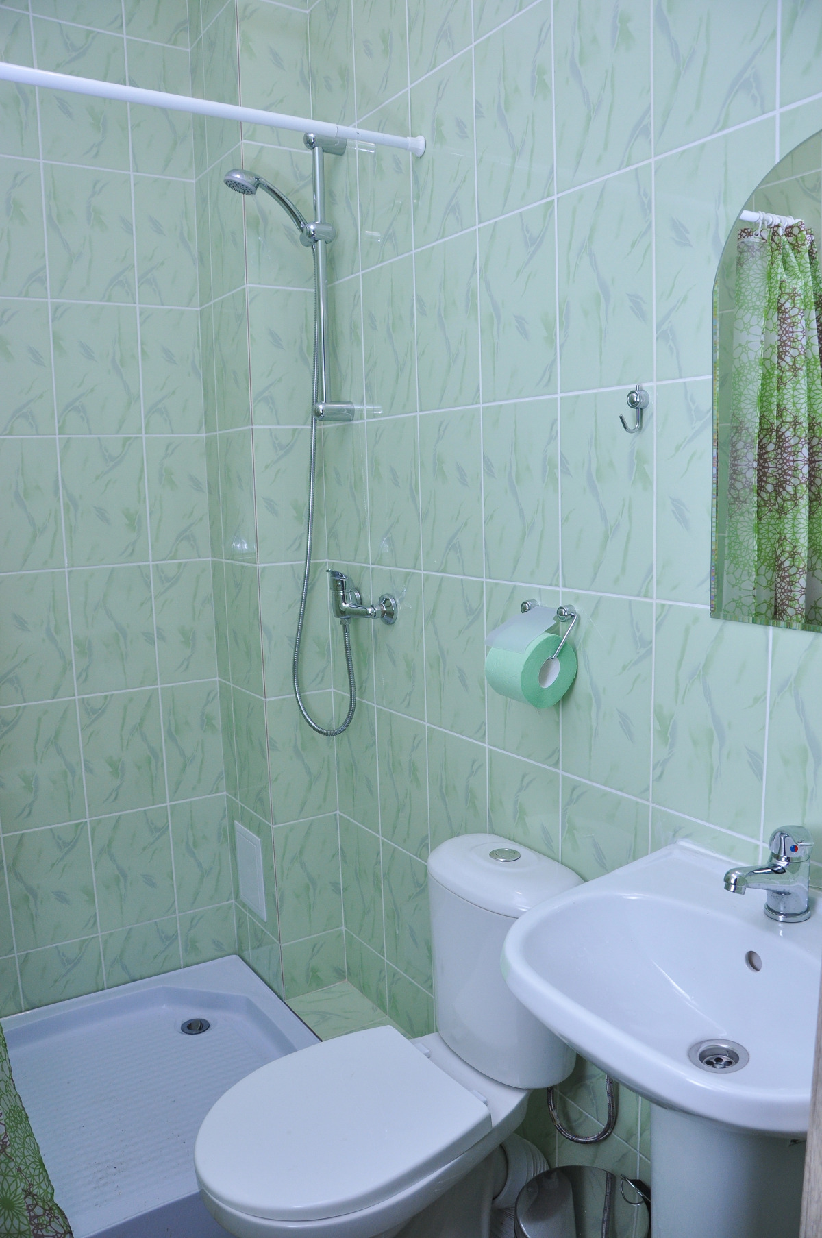 Отель Радужная