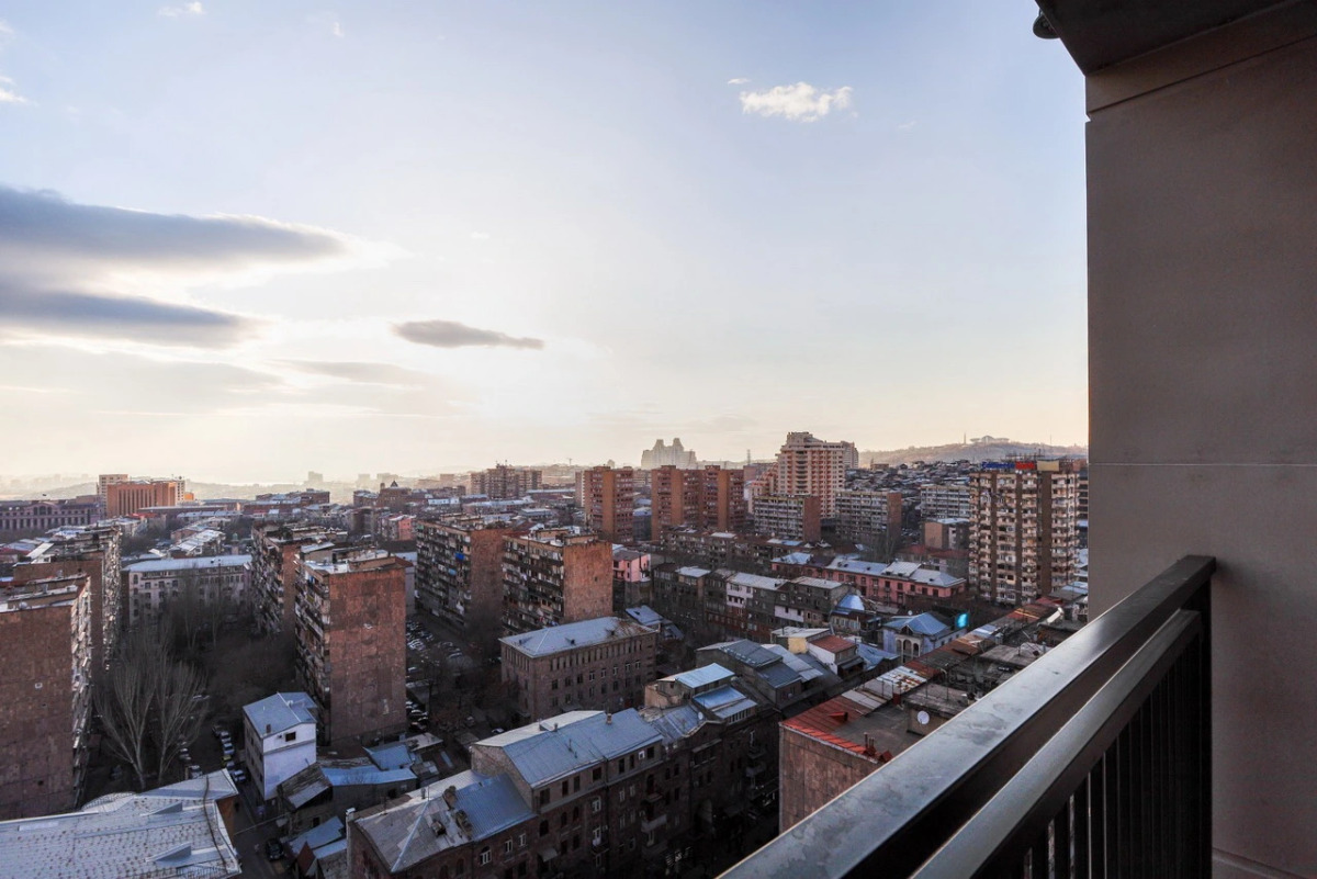 Апартаменты Stay Inn on Koghbatsi Str. 16-169