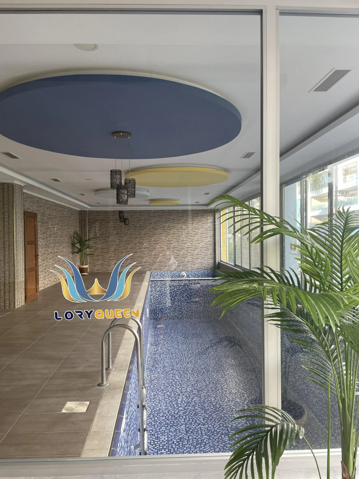 Апартаменты у моря 320 м с балконом