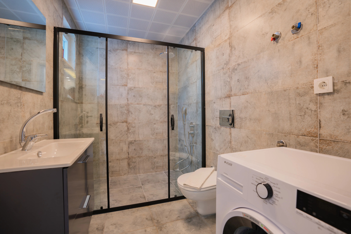 Апартаменты Tayla Suit