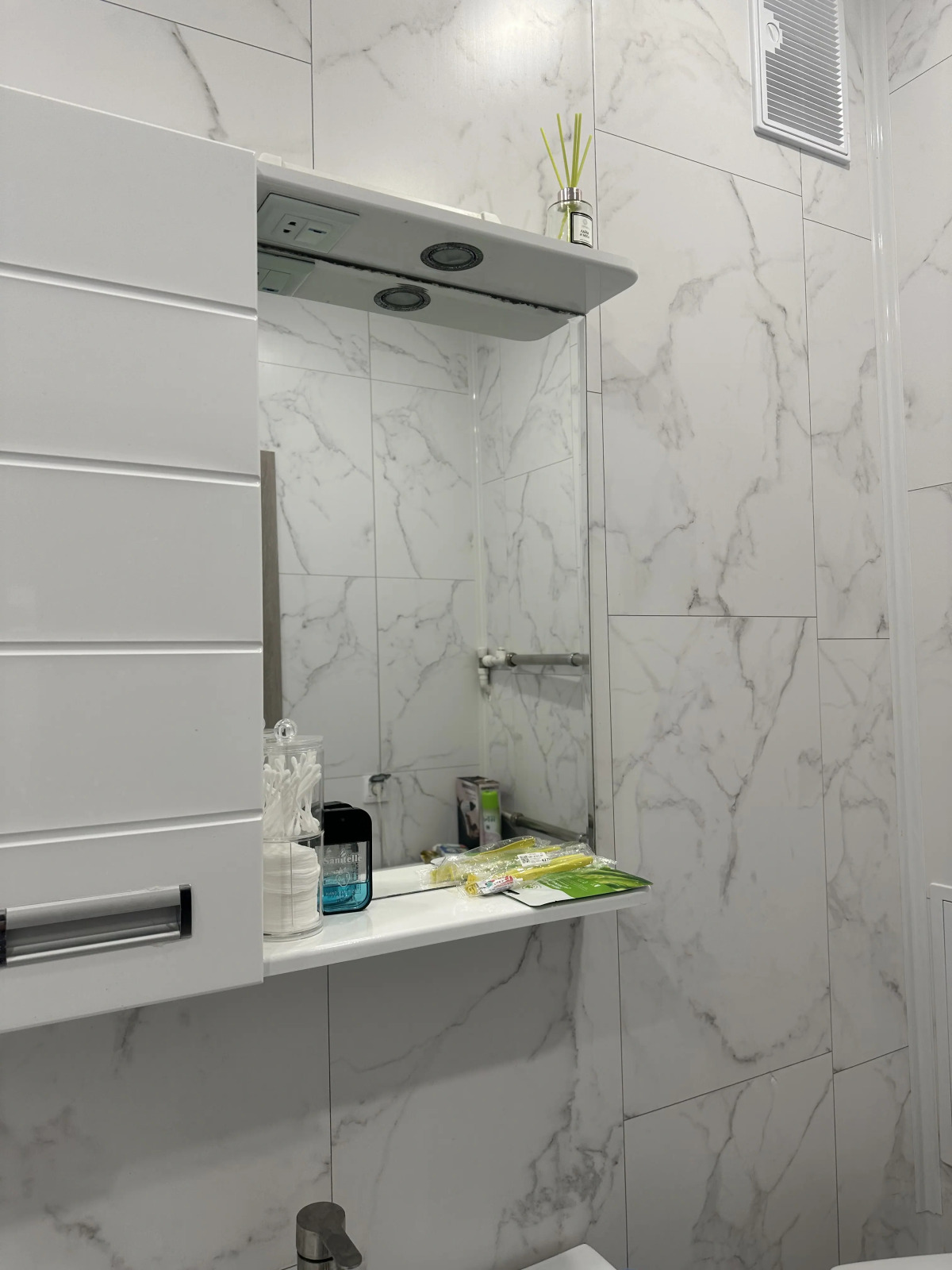 Квартира Комарова 40