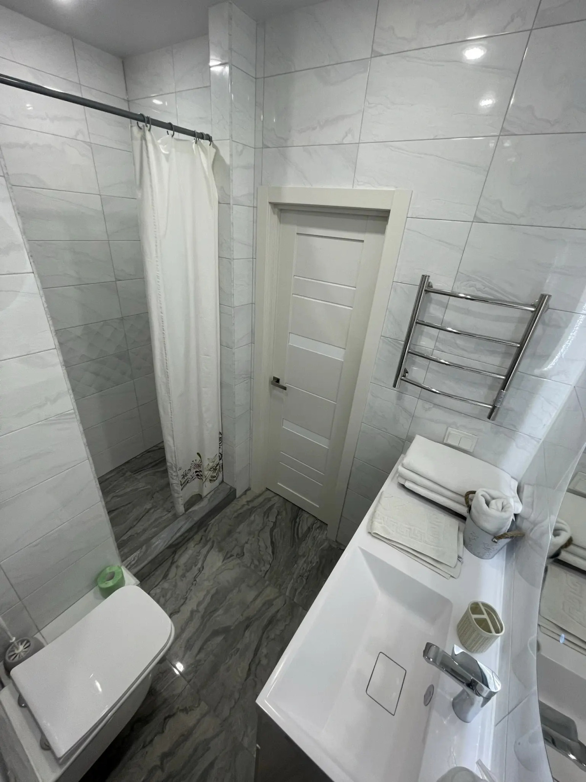 Апартаменты Та самая квартира в самом высоком доме города на 17-м этаже