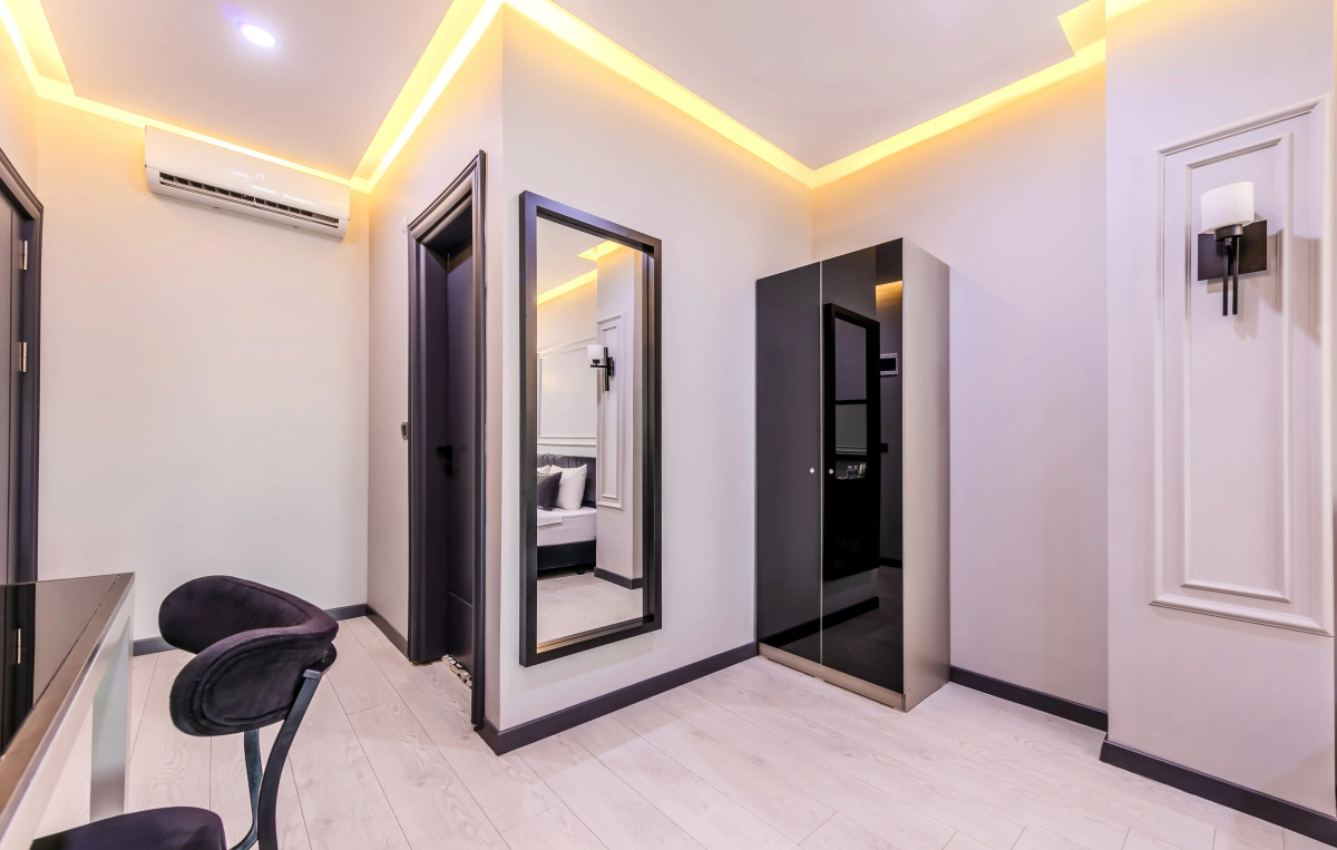 Intercity Airport Hotel