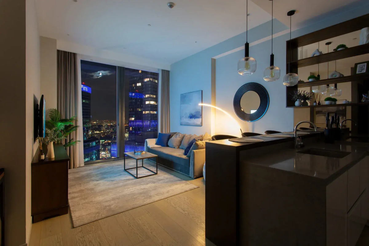 Апартаменты Sky City Moscow 62 этаж! Вид на Башни, Лужники, Парк победы и город! Очень уютный!