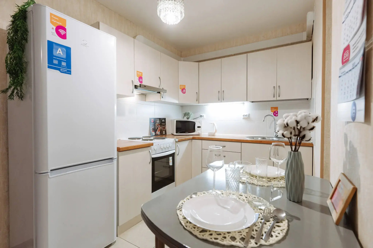 Апартаменты Двухкомнатные от Компании 9 ночей на Софьи Ковалевской 16