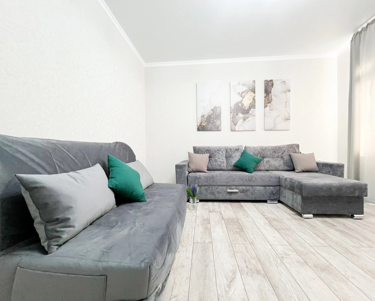 Апартаменты Добрые Квартиры на Сиверса Новый Жк