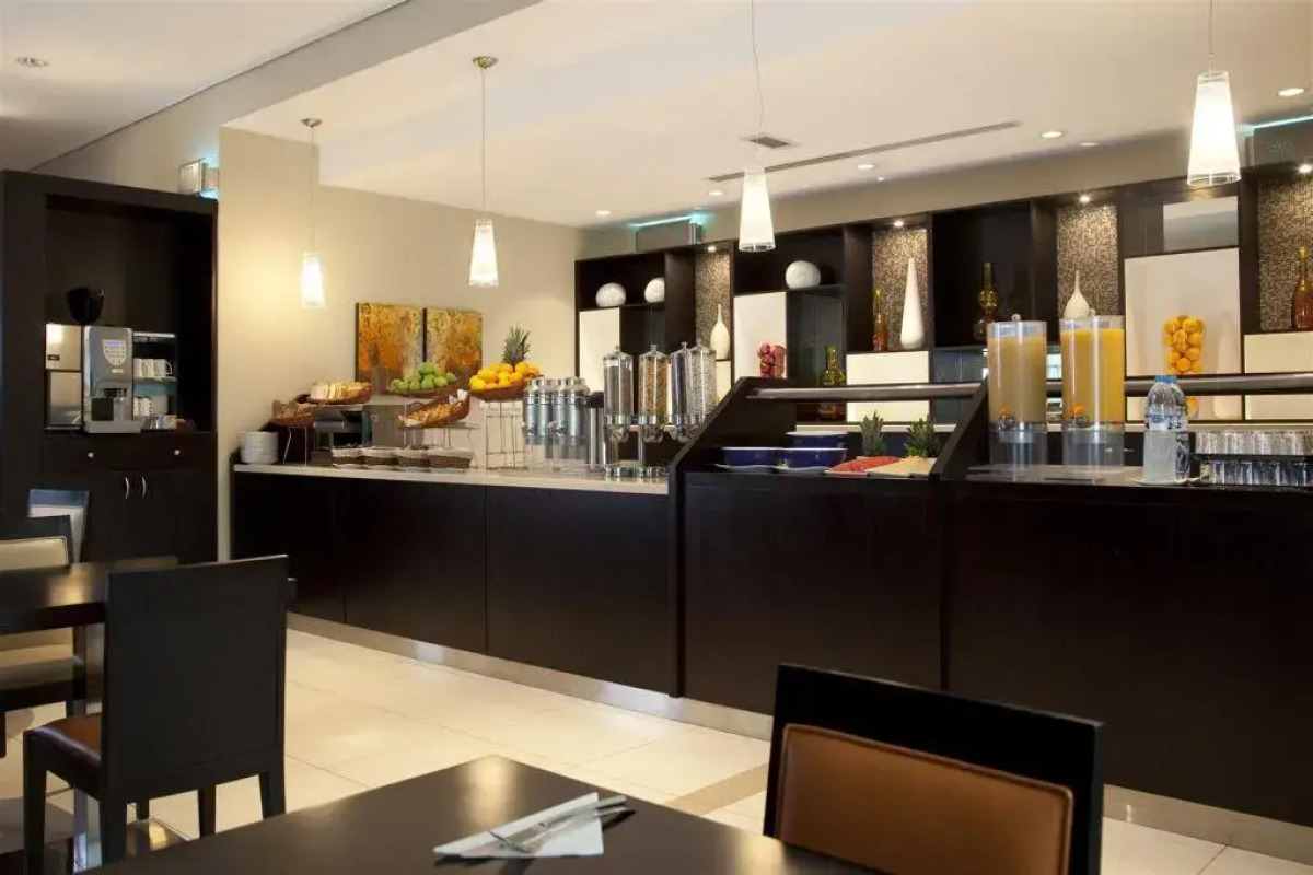 Holiday Inn Express Dubai Jumeirah an IHG Hotel