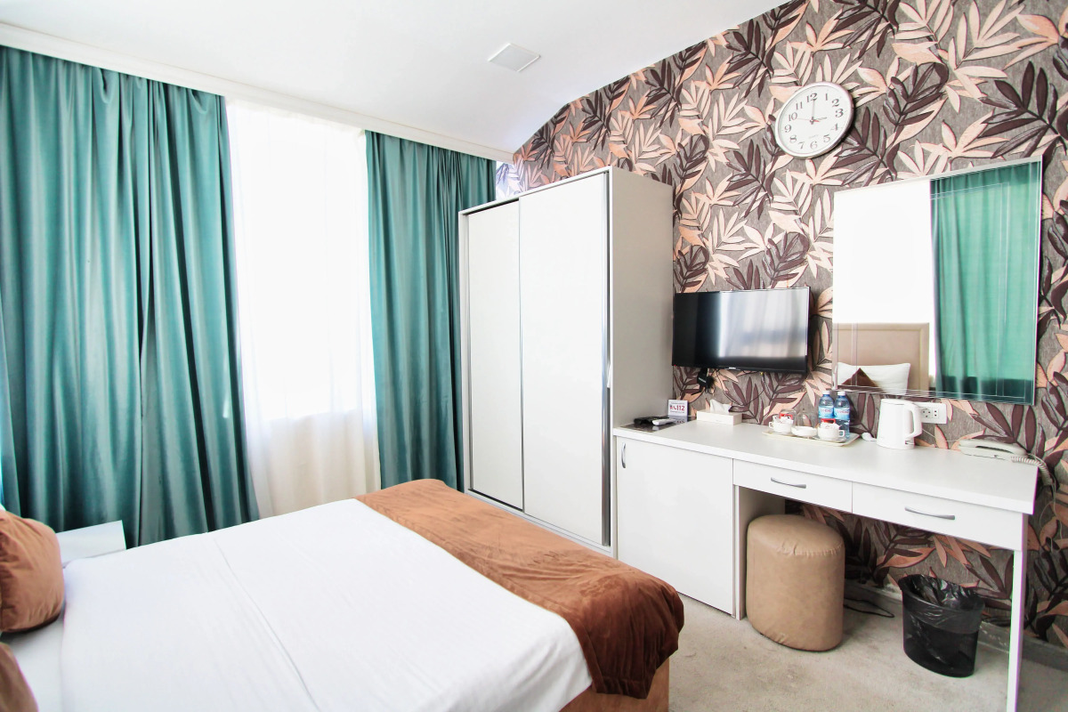 Отель Sunday Boutique