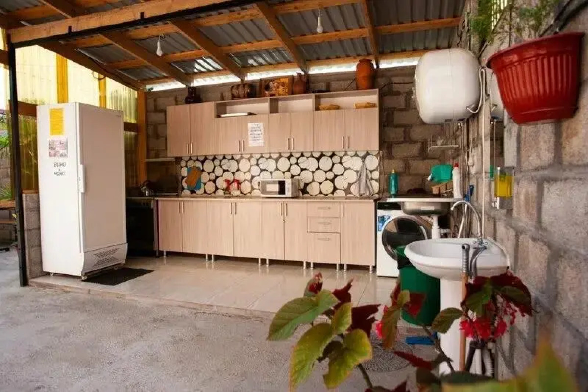 Гостевой Дом на Лакоба