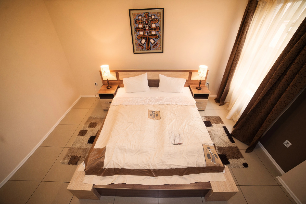 Отель Jam Trusakvets