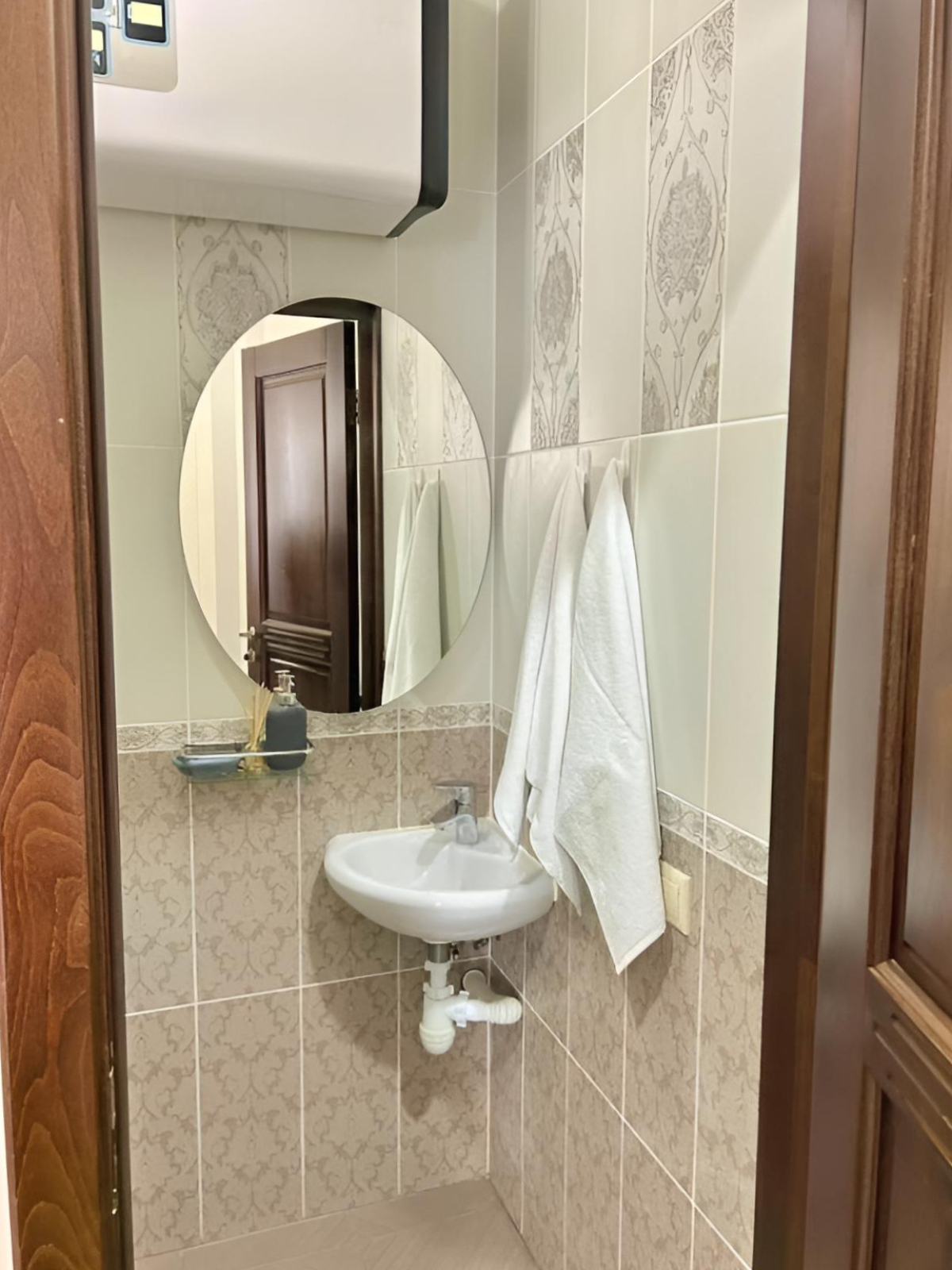 Улучшенные трехкомнатные апартаменты с террасой