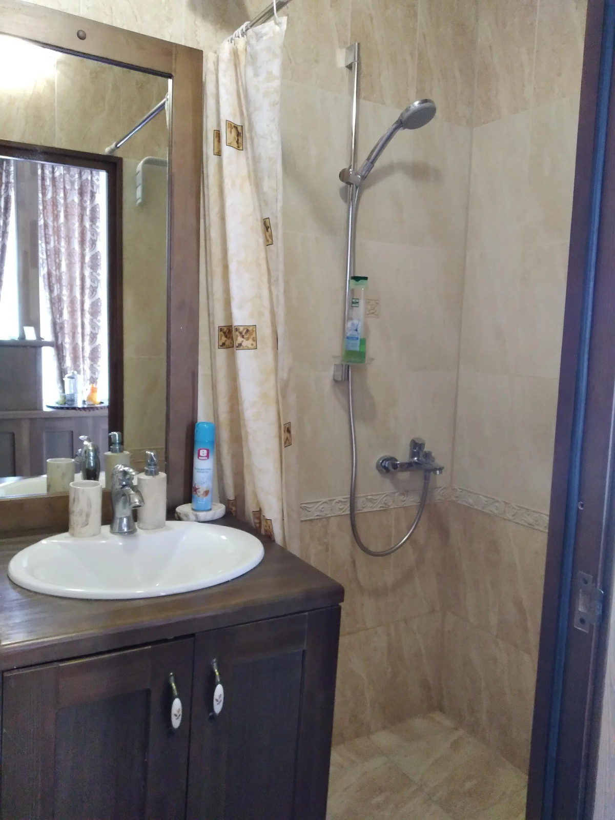 Апартаменты на Набережной 8