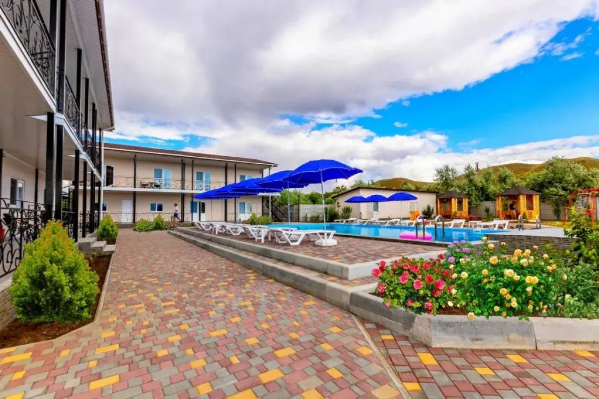 Мини-отель Империал Новоотрадное Керчь