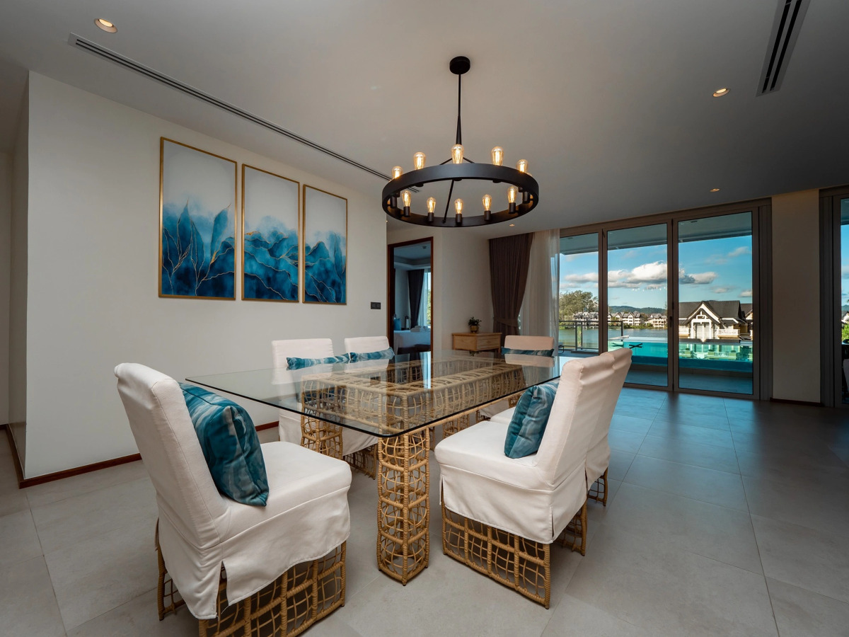 Прекрасные апартаменты с бассейном в Laguna Phuket