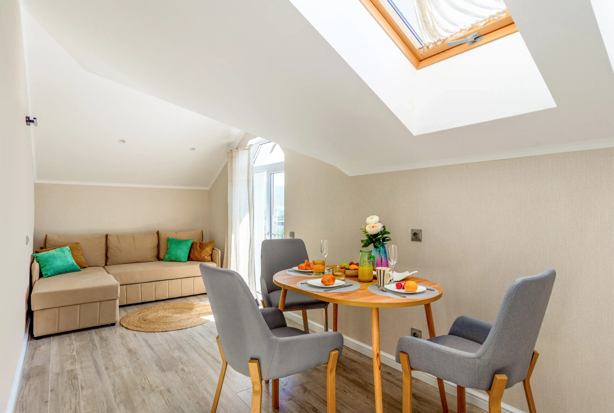 Апартаменты Sunflower