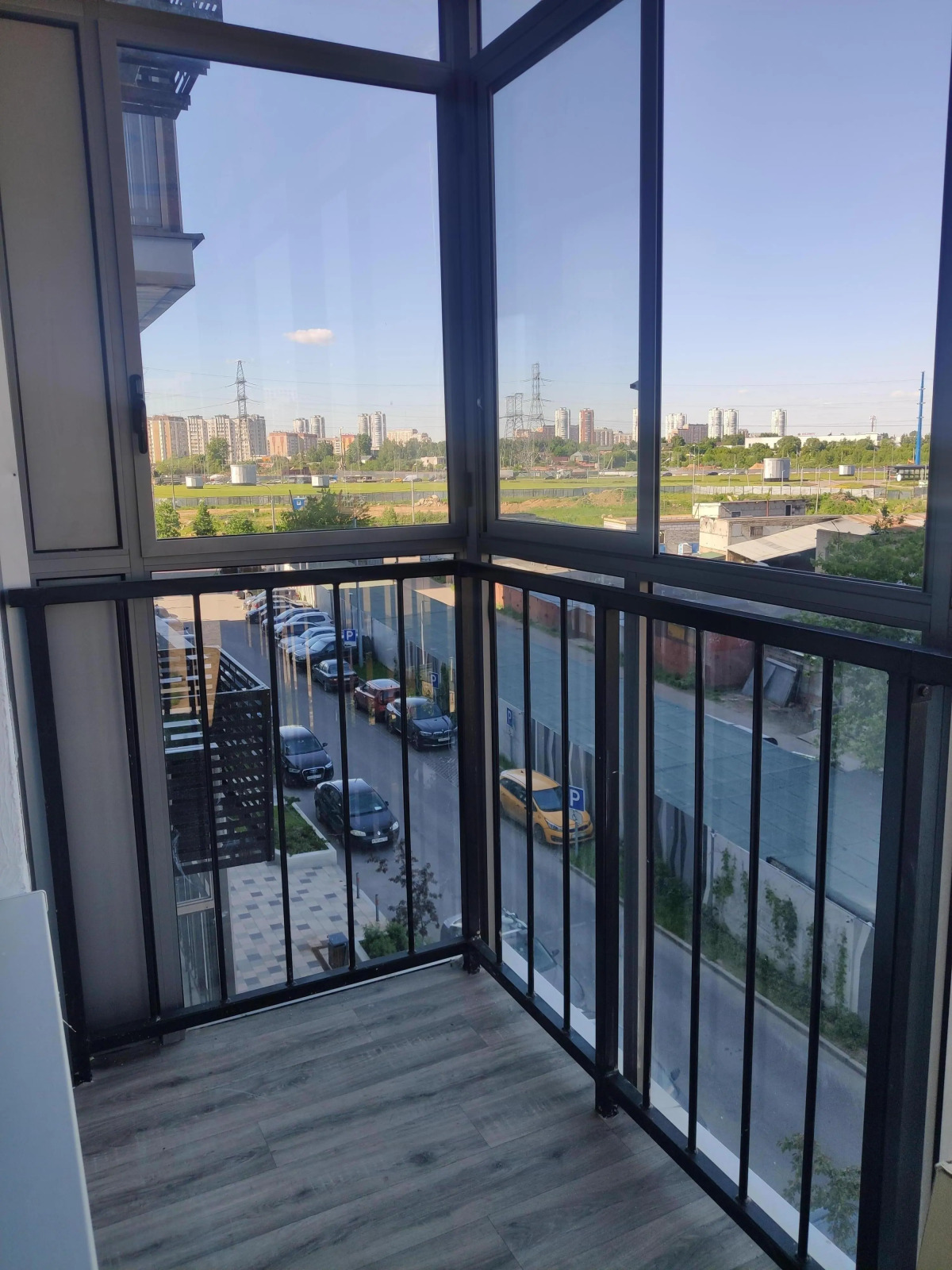 Апартаменты 8 марта 48/1