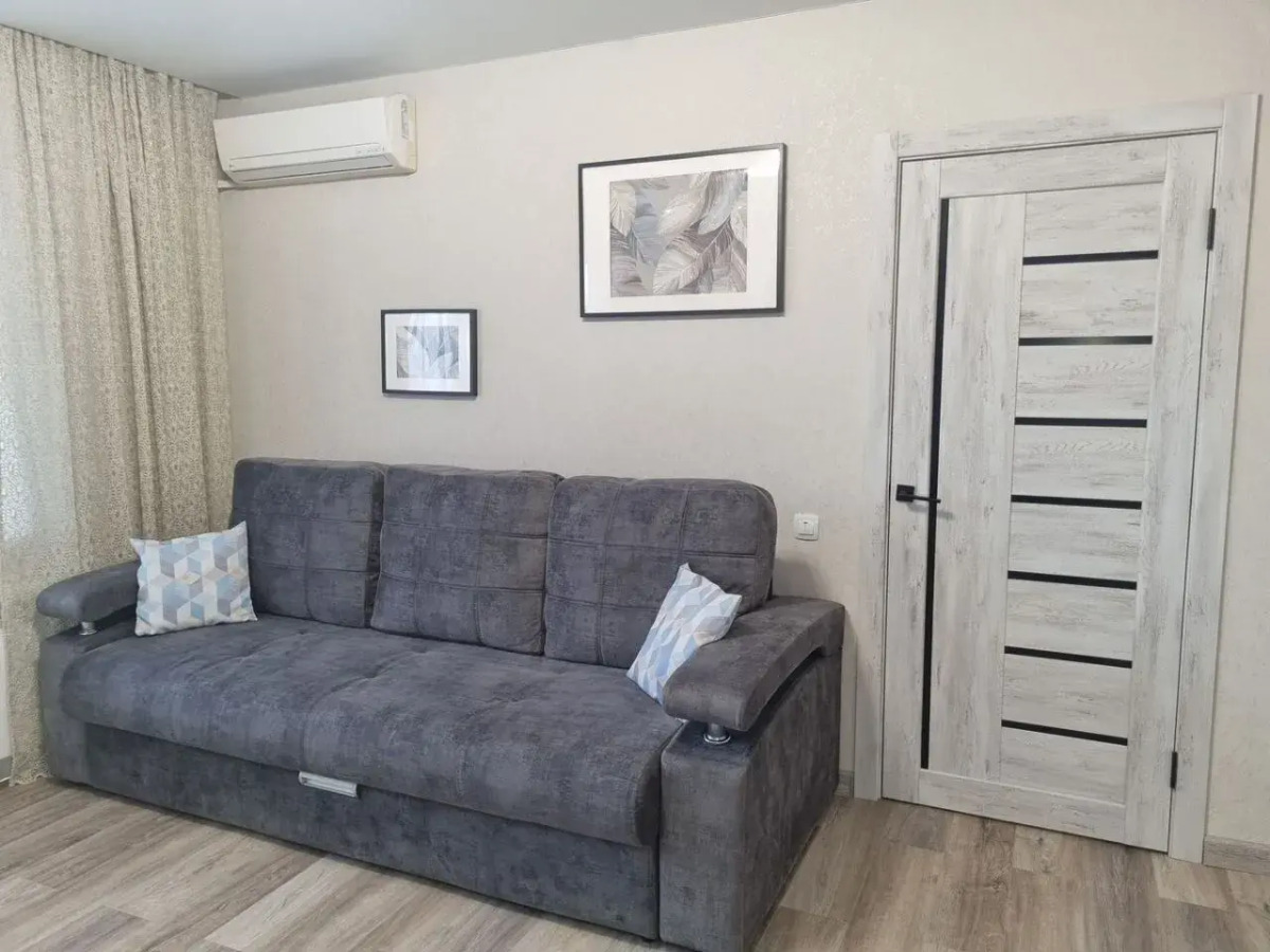 Квартира на Служебной