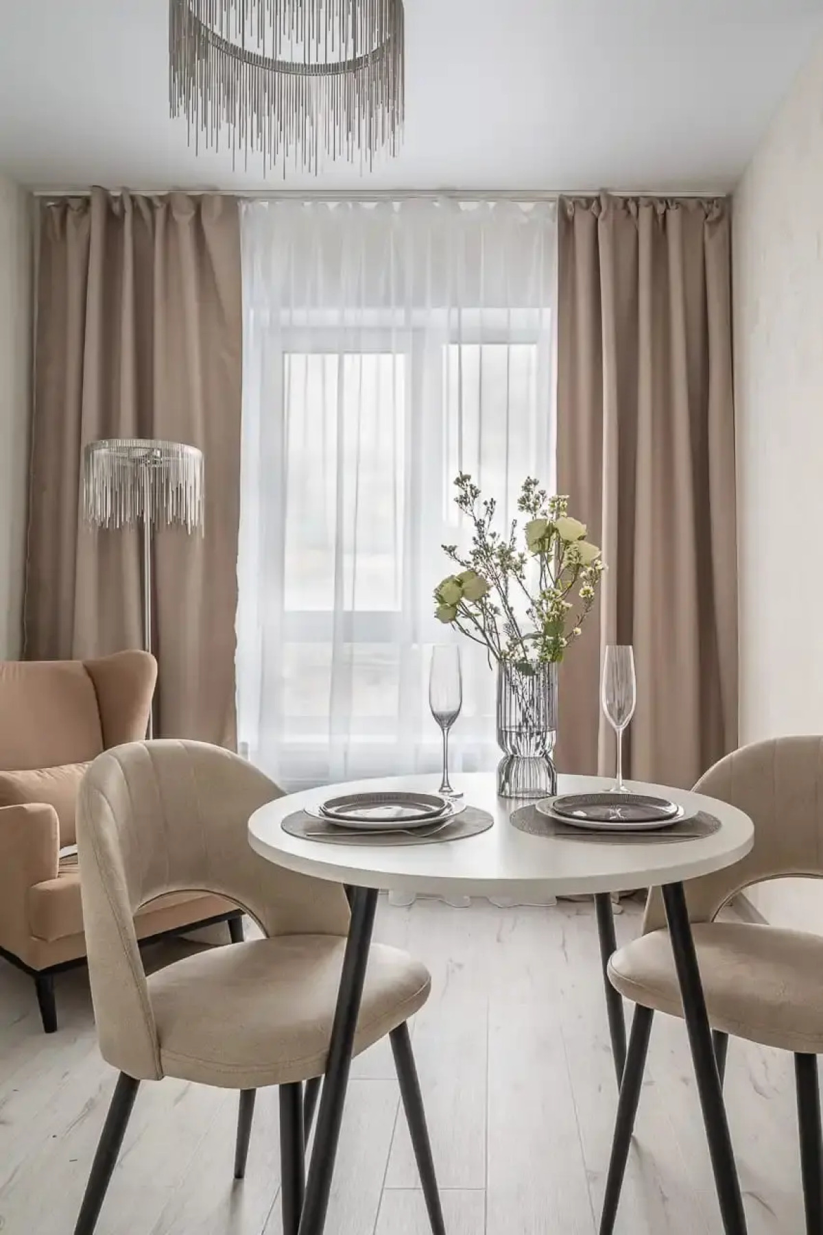 Квартира KakDoma96 Возле Жд Вокзала Центр Города Самозаселение 24/7