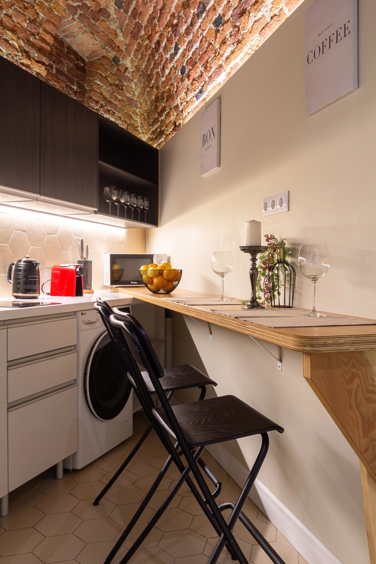 Апартаменты на набережной Макарова 14