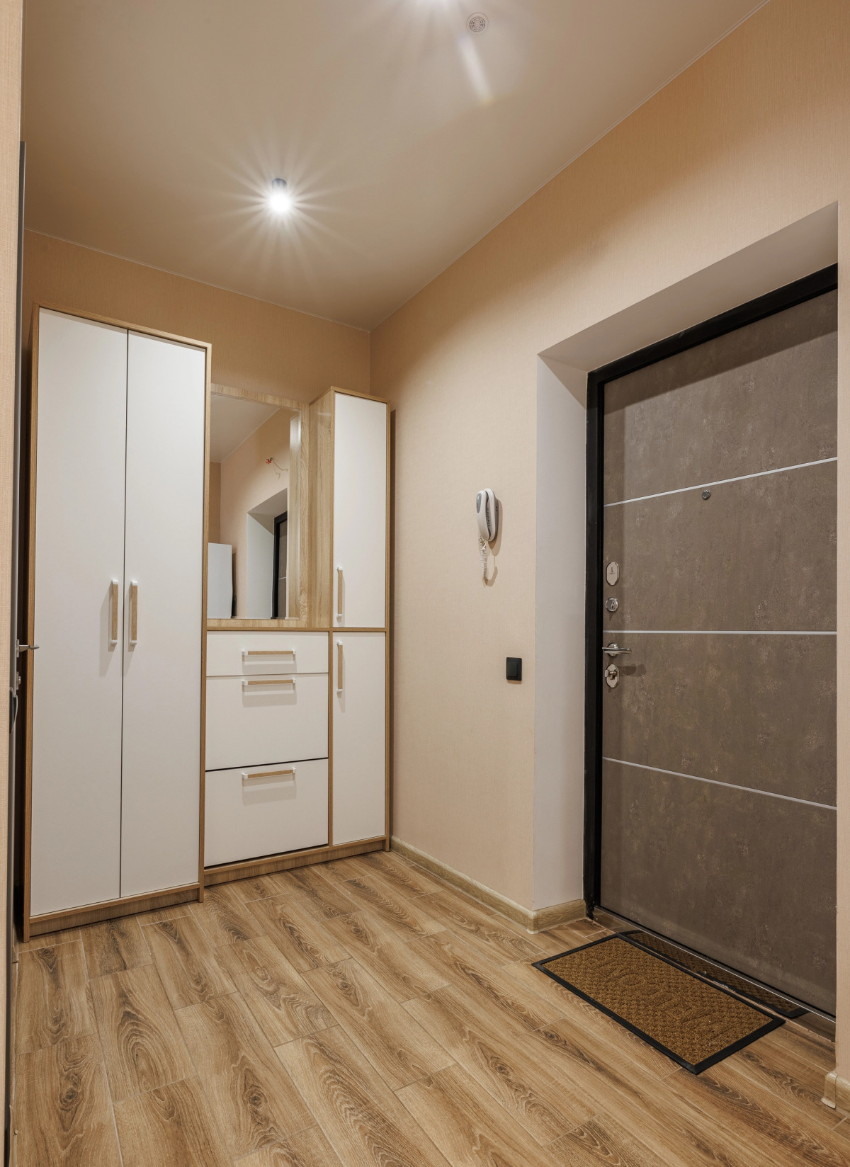 Апартаменты  Hotel Home на Оборонной