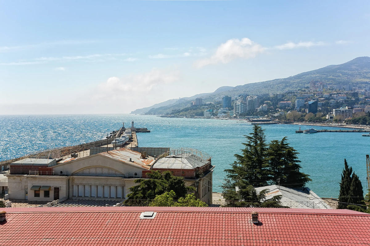 Апартаменты Yalta Plaza