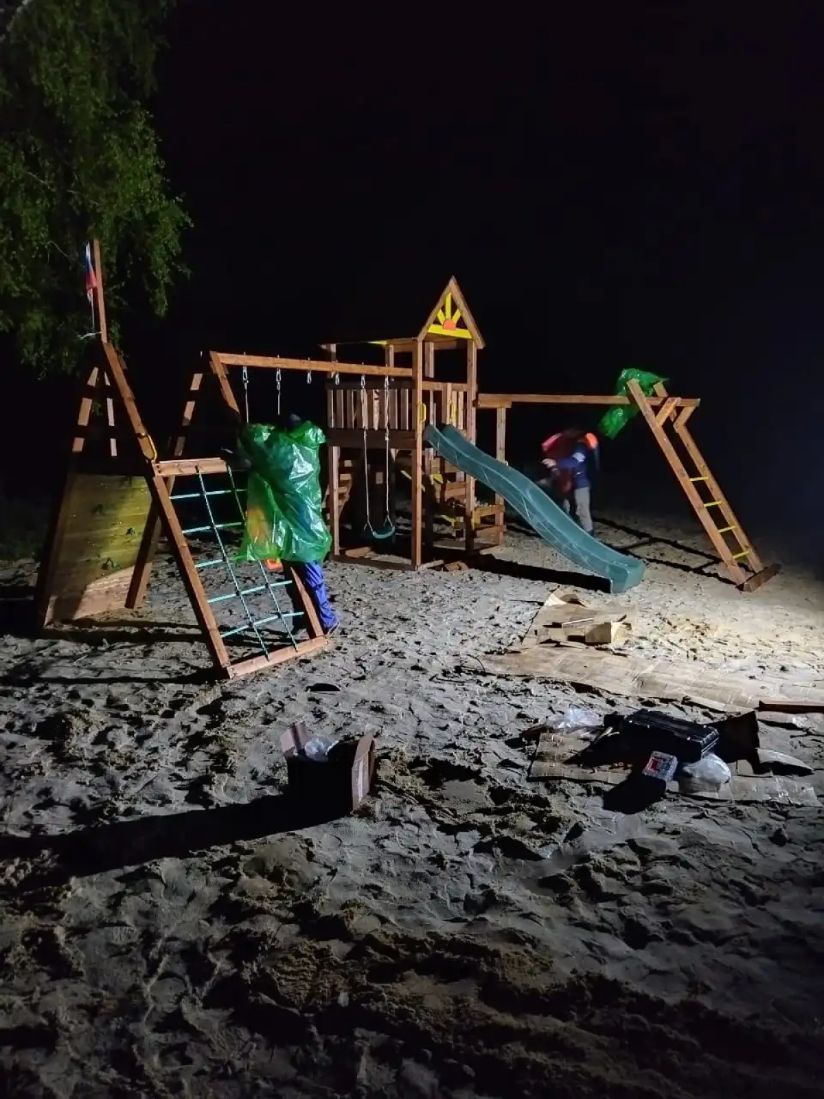 Отель Шепот