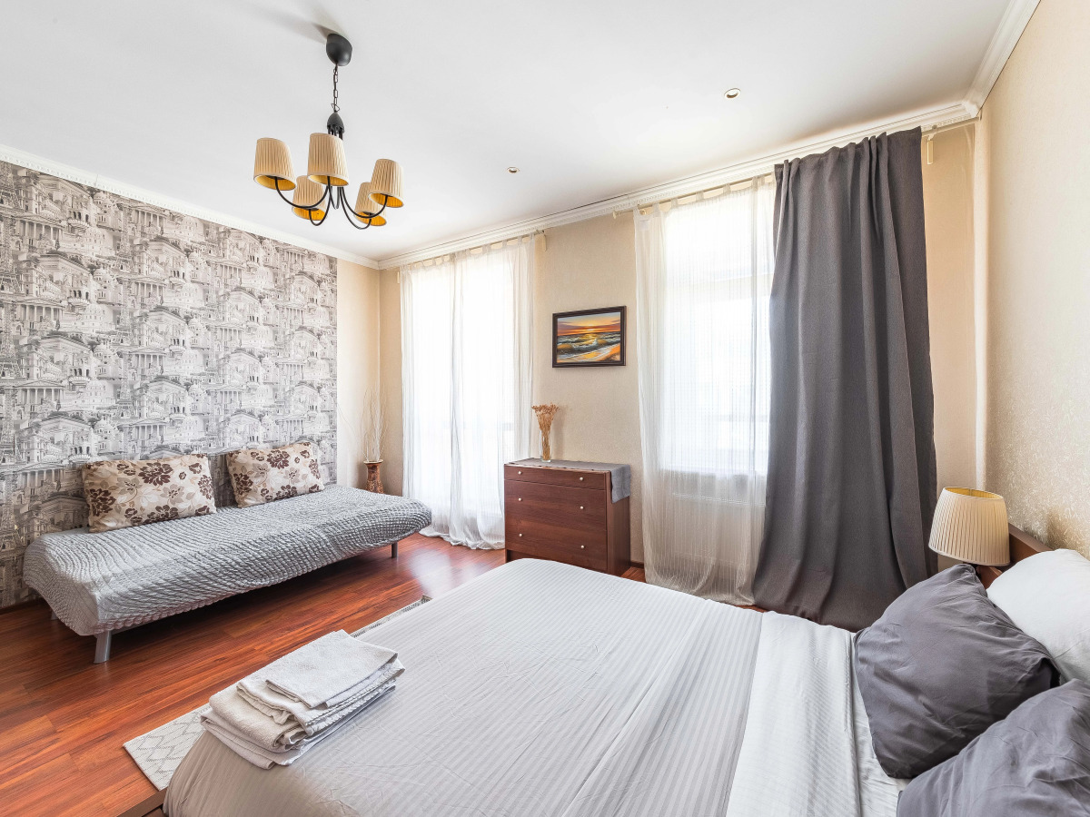 Квартира У Ростральных Колонн