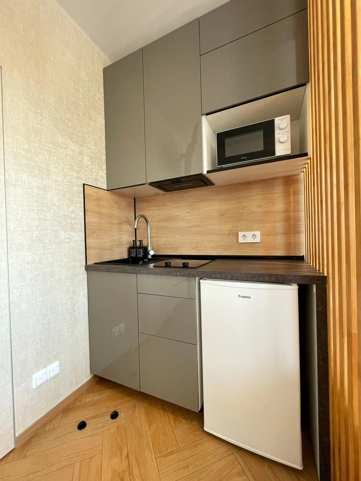 Апартаменты в стиле бохо с видом на море и горы