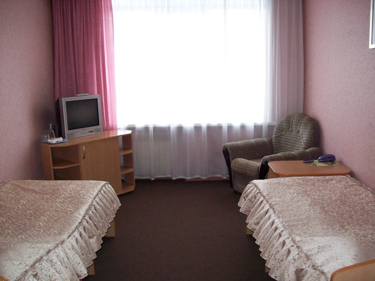 Отель Гвоздика