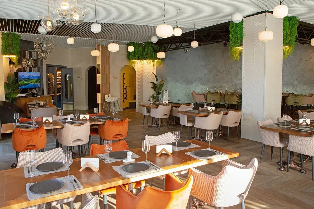 Апартаменты 4Кайф Kristall Apart с видом на море