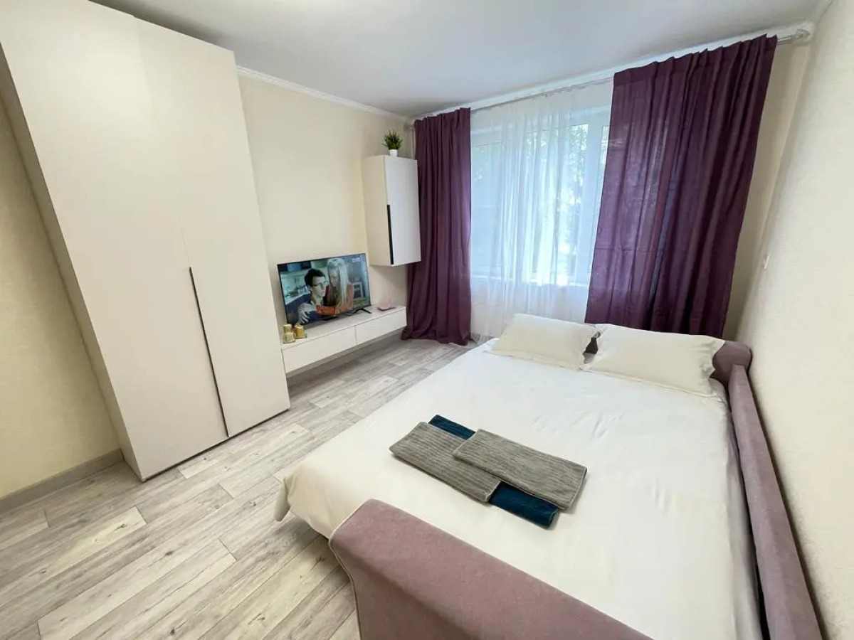 Квартира уютная на Академика Волгина