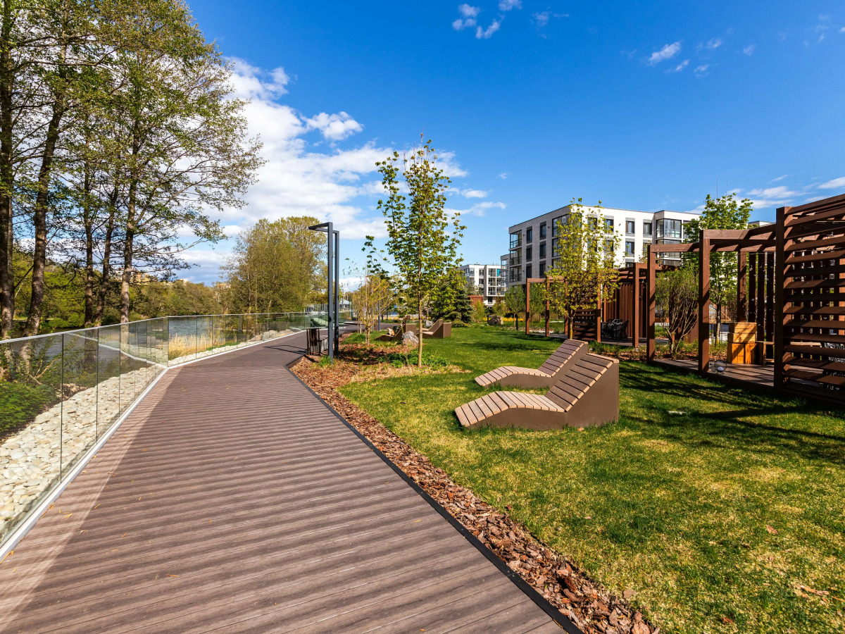 Апартаменты Hvoja в комплексе с бассейном на берегу Финского залива