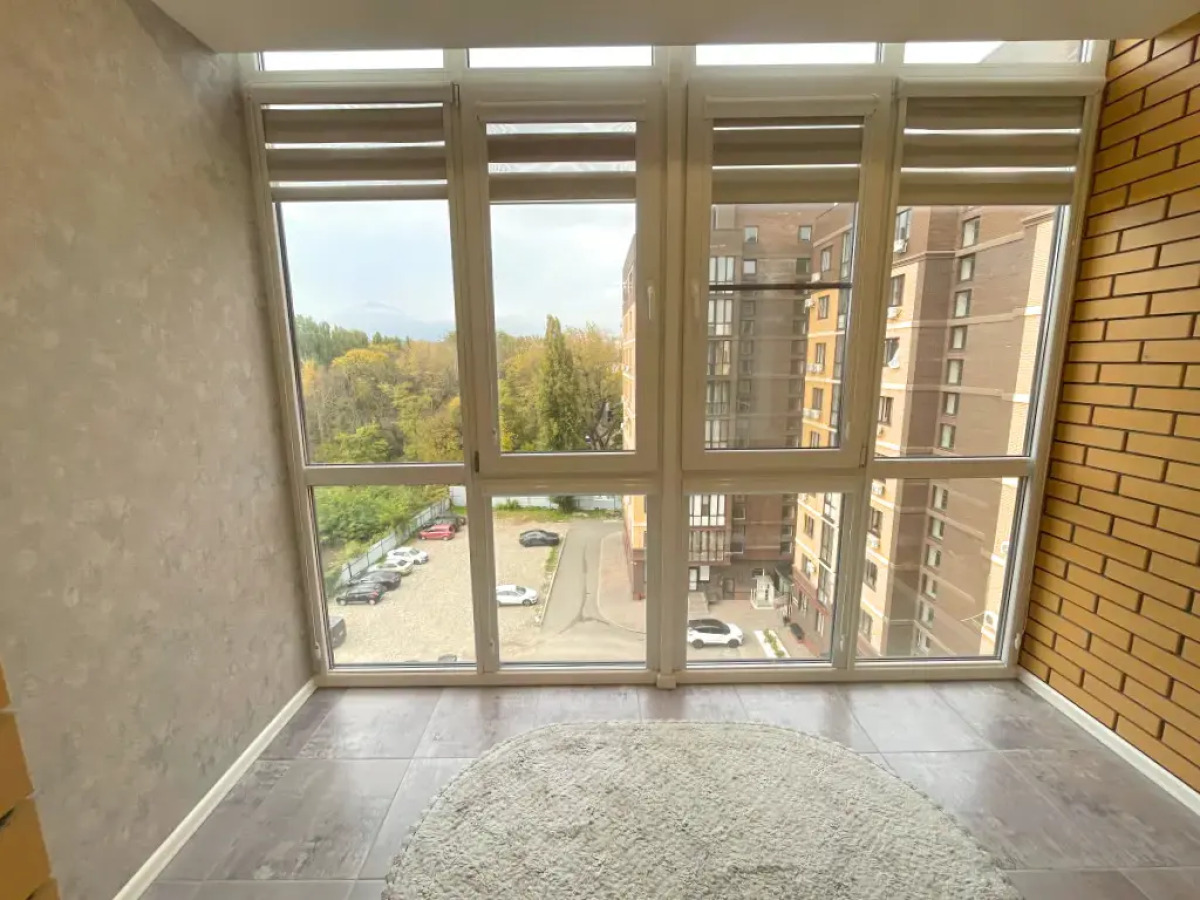 Квартира в центре Пятигорска с видом на гору Бештау и парк Кирова