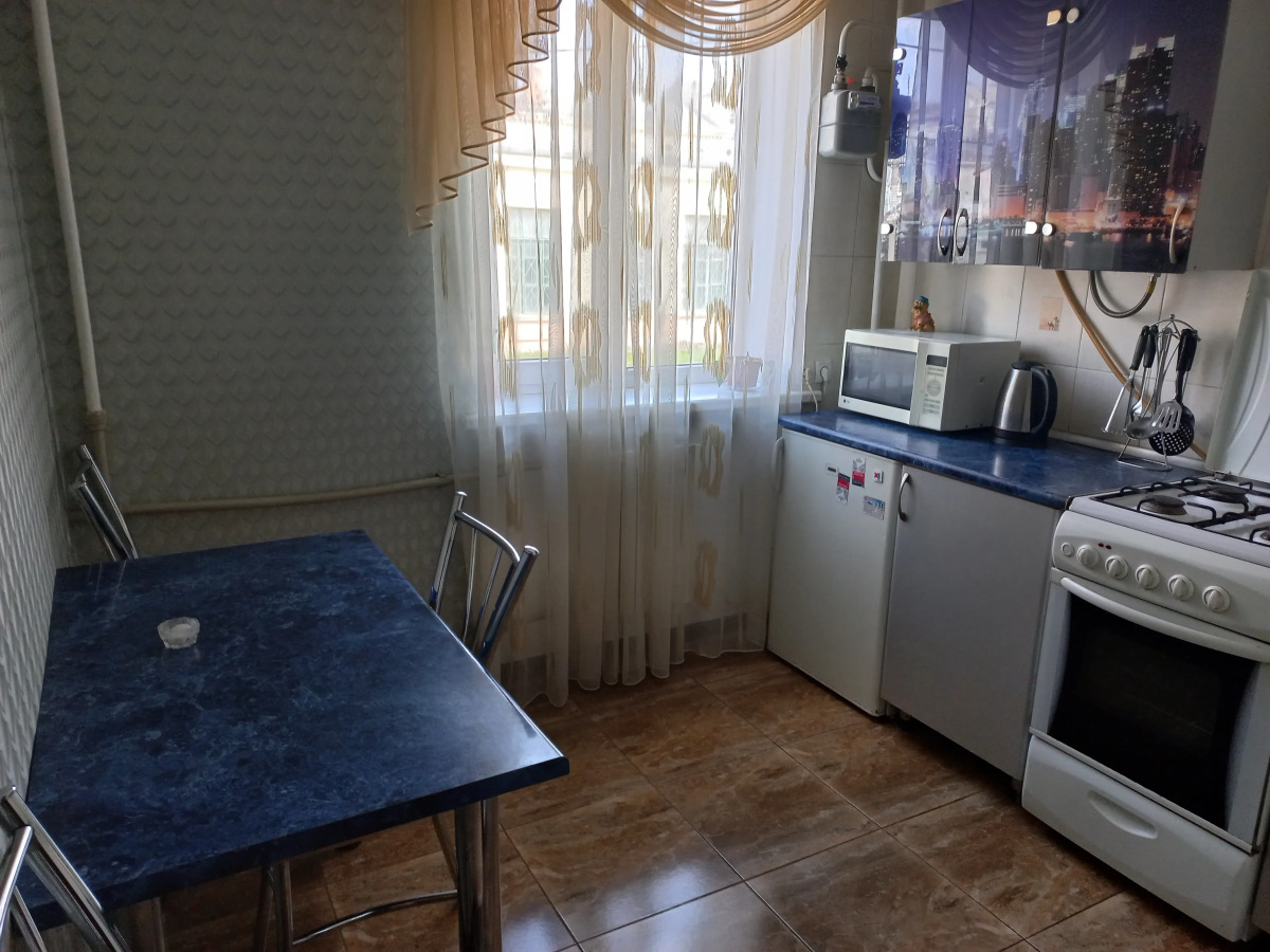 Апартаменты на улице Академика Крылова 7