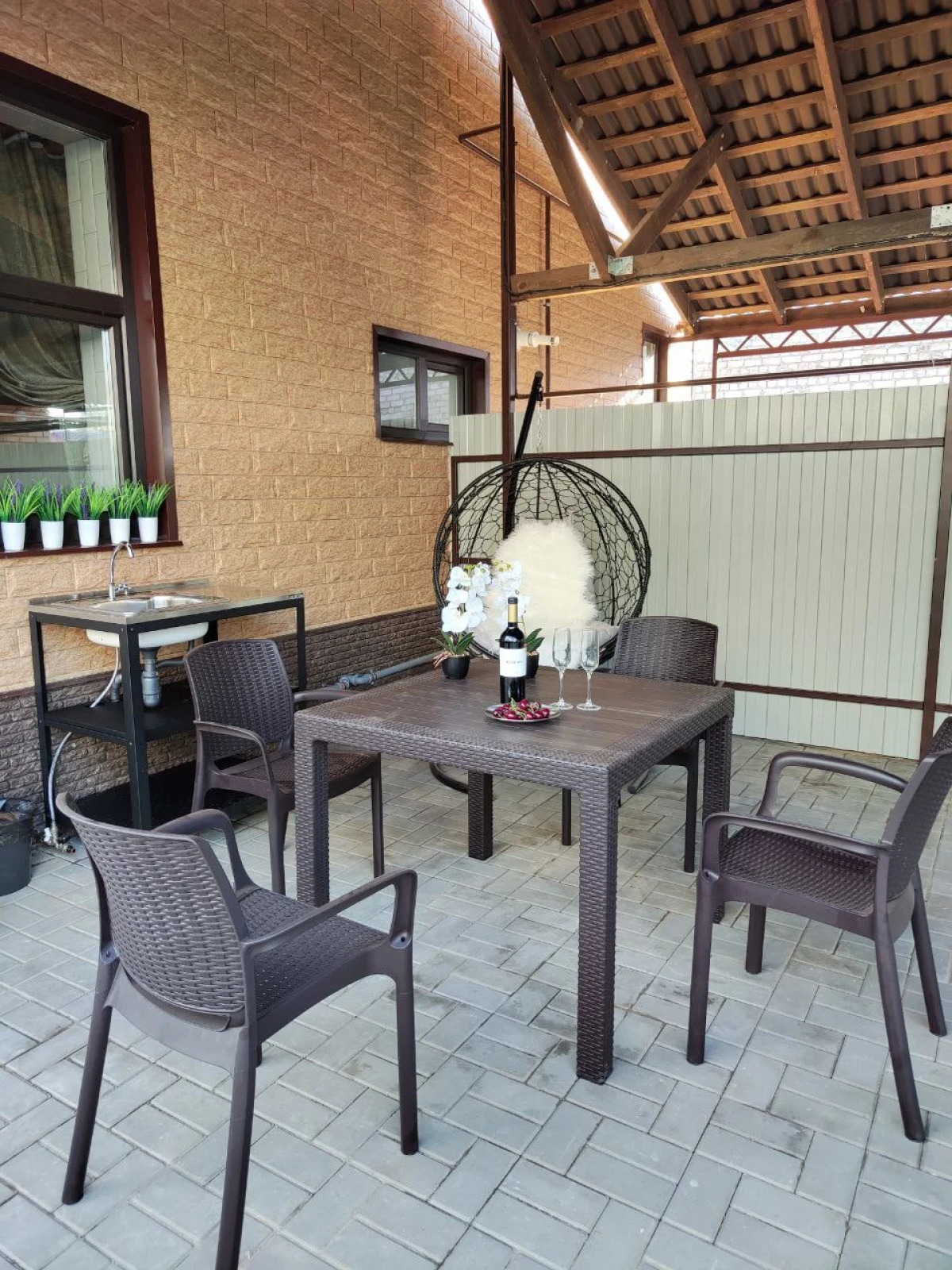 Частный дом рядом с Волгой