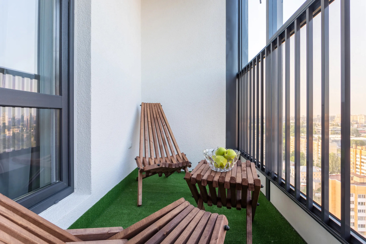 Квартира Kvartirika Black & White с красивым видом на город