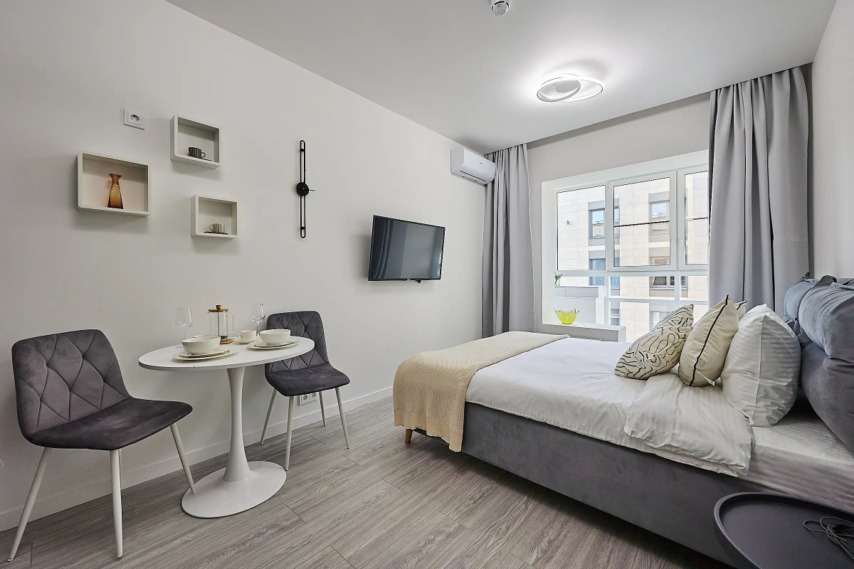 Апартаменты в комплексе с бассейном набегу Финского залива