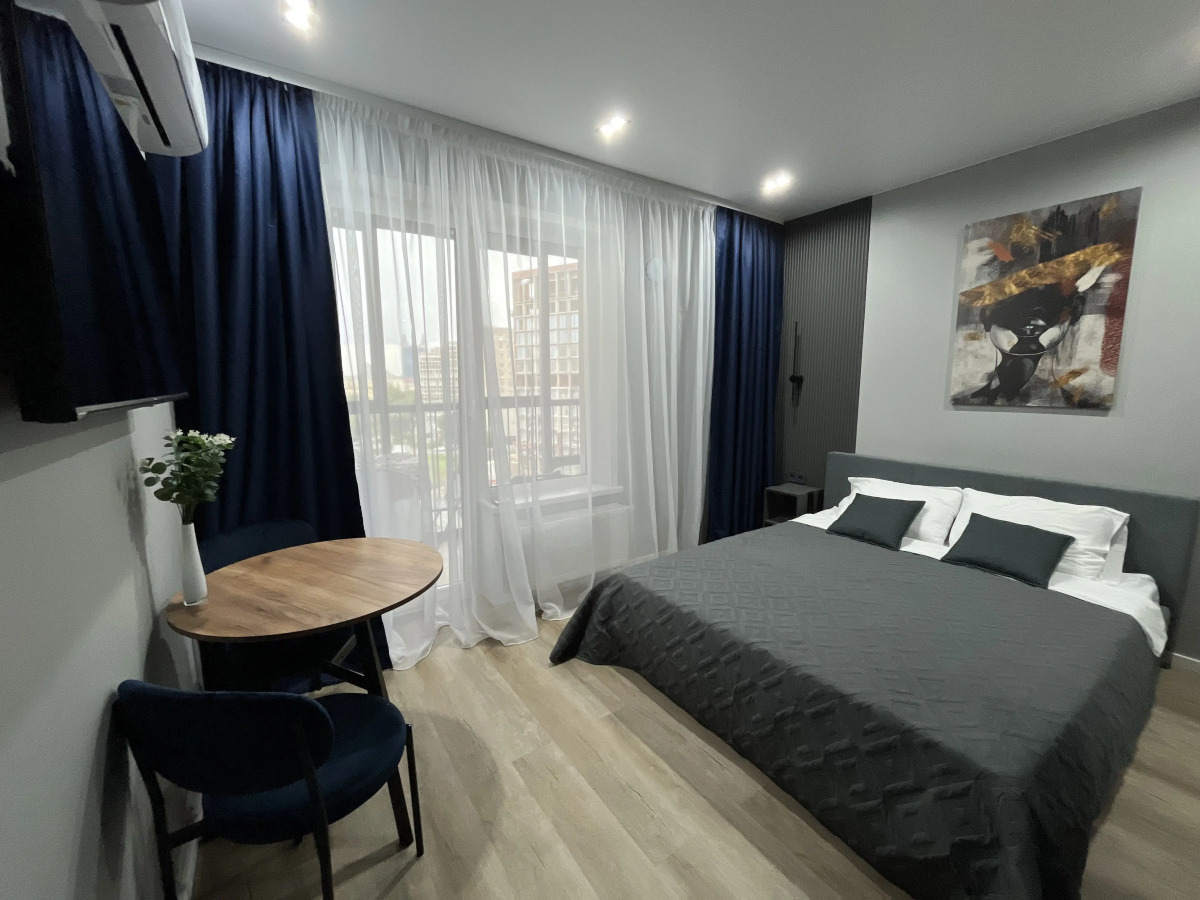 Квартира Дизайнерская студия у ТЦ Аура RoyalPart