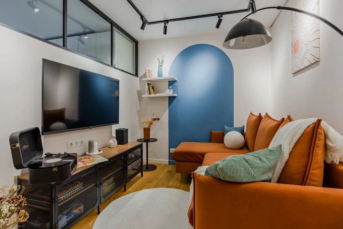 Квартира Magic Modern у метро Петроградская